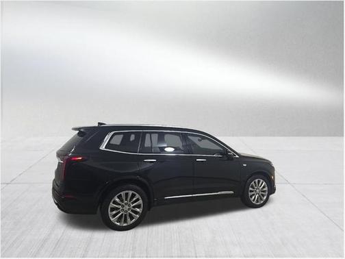 2024 Cadillac XT6 Premium Luxury FWD