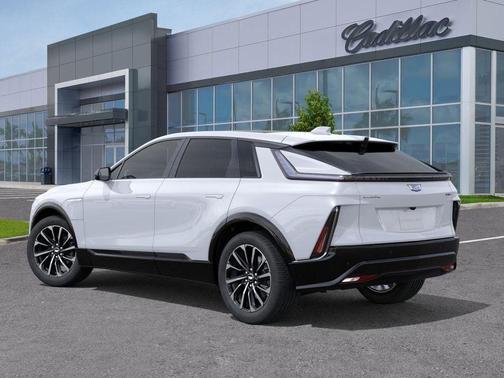 2026 Cadillac LYRIQ Sport