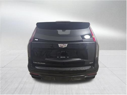 2022 Cadillac Escalade Sport
