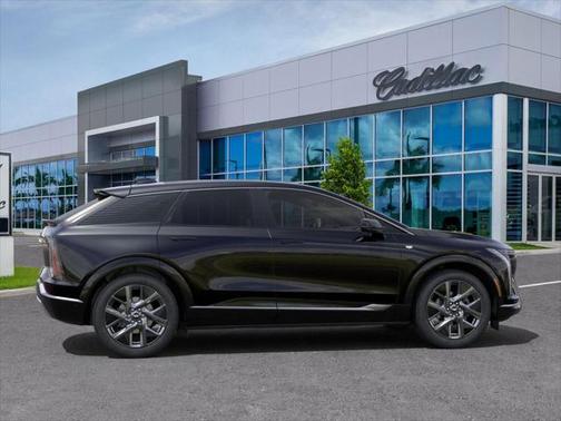 2025 Cadillac OPTIQ Luxury
