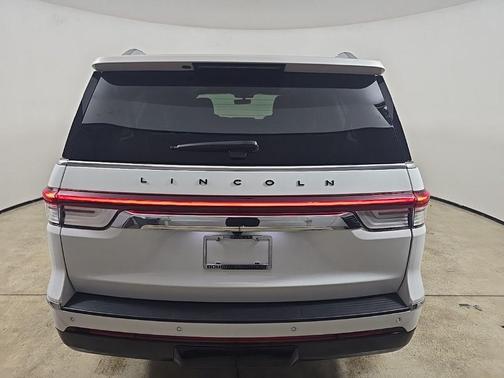 2024 Lincoln Navigator Black Label