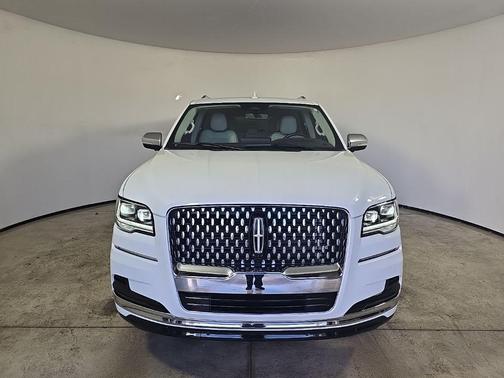 2024 Lincoln Navigator Black Label