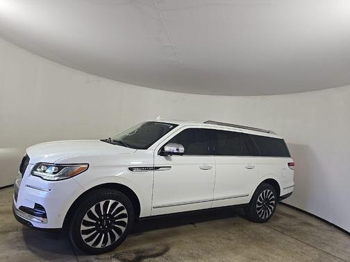 2024 Lincoln Navigator Black Label