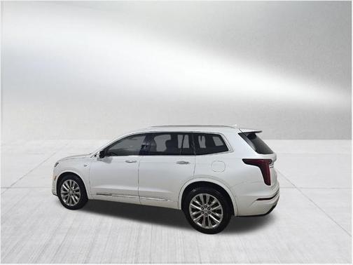 2024 Cadillac XT6 Premium Luxury FWD