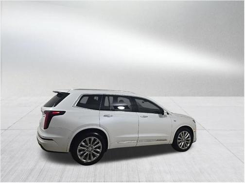 2024 Cadillac XT6 Premium Luxury FWD
