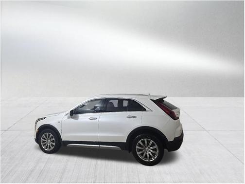 2022 Cadillac XT4 Premium Luxury