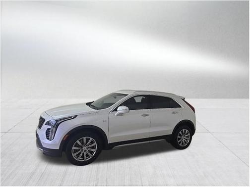 2022 Cadillac XT4 Premium Luxury