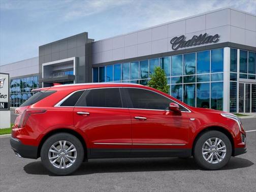 2025 Cadillac XT5 Luxury