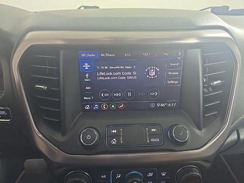 2020 GMC Acadia AWD AT4