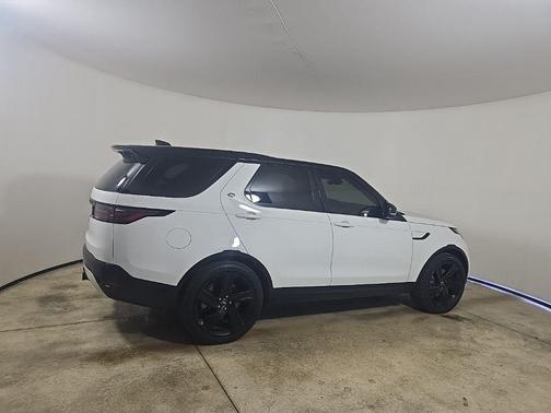 2023 Land Rover Discovery P360 HSE R-Dynamic
