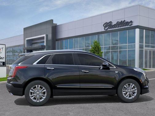 2026 Cadillac XT5 Luxury