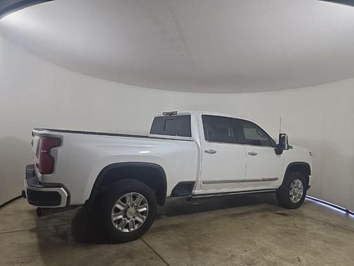 2024 Chevrolet Silverado 2500 High Country