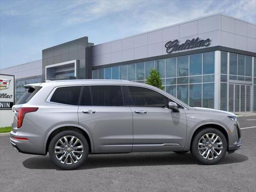2025 Cadillac XT6 Premium Luxury FWD