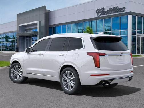 2025 Cadillac XT6 Premium Luxury FWD