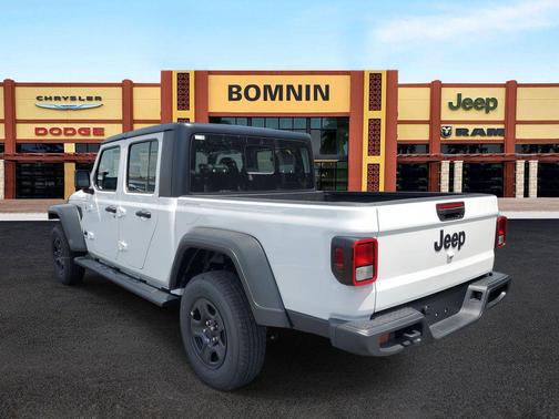 2025 Jeep Gladiator Sport