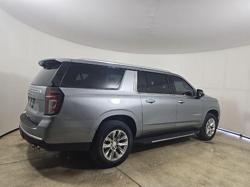 2024 Chevrolet Suburban Premier