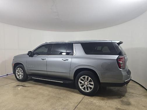 2024 Chevrolet Suburban Premier