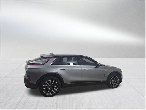 2025 Cadillac LYRIQ Sport