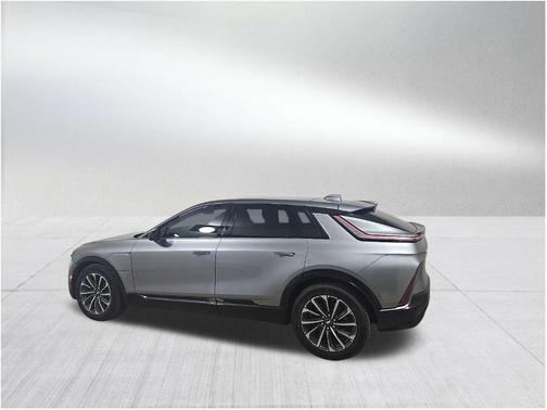 2025 Cadillac LYRIQ Sport