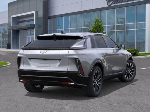 Argent Silver Metallic 2026 Cadillac LYRIQ Sport