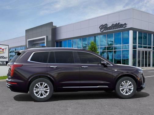 2025 Cadillac XT6 Luxury FWD