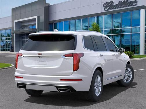 2025 Cadillac XT6 Luxury FWD