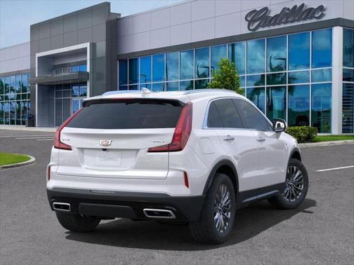 2025 Cadillac XT4 Premium Luxury
