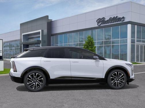 Vibrant White Tricoat 2026 Cadillac OPTIQ Sport