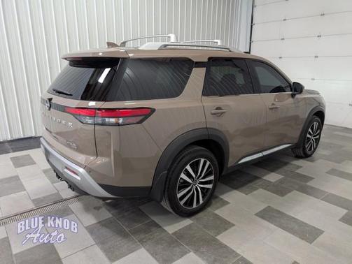 Baja Storm 2025 Nissan Pathfinder Platinum 4WD