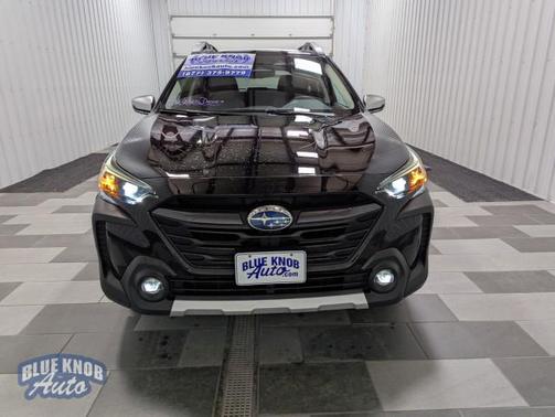2023 Subaru Outback Touring XT