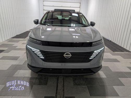 Boulder Gray Pearl/Super Black 2025 Nissan Murano SL
