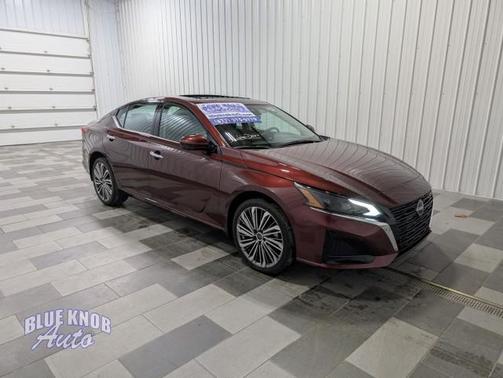 2025 Nissan Altima SL AWD