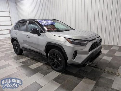 2024 Toyota RAV4 Hybrid SE