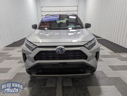 2024 Toyota RAV4 Hybrid SE