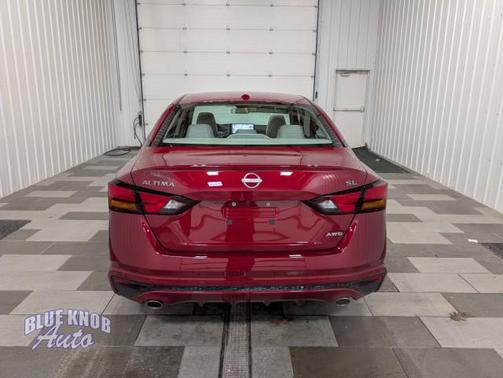 2025 Nissan Altima SL AWD