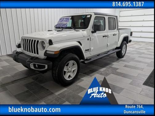 2022 Jeep Gladiator Sport S