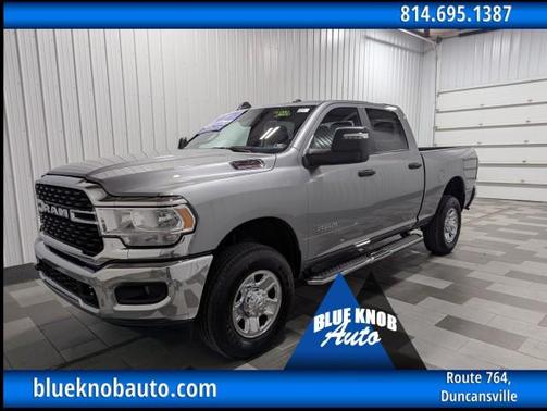 2024 RAM 2500 Big Horn Crew Cab 4x4 6'4' Box