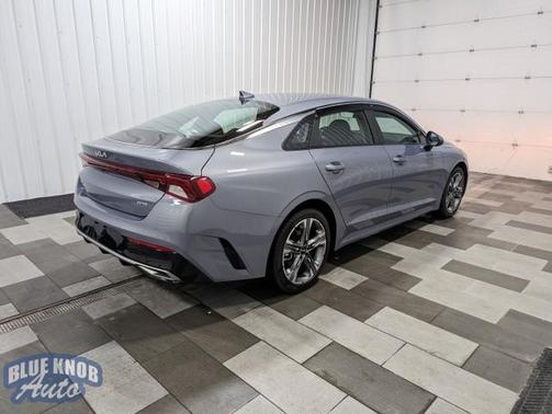 2022 Kia K5 LXS