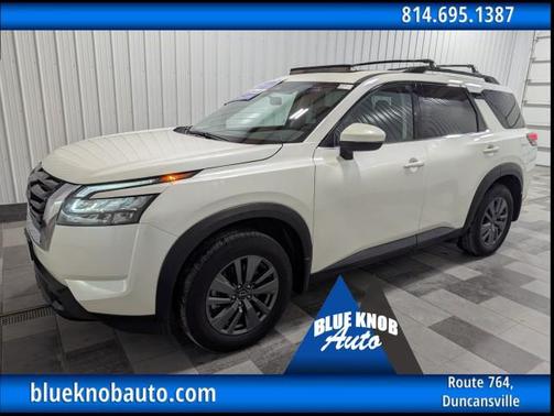 2024 Nissan Pathfinder SV 4WD