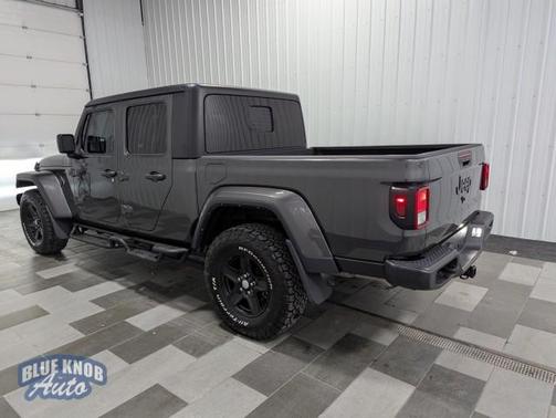 2022 Jeep Gladiator Sport S