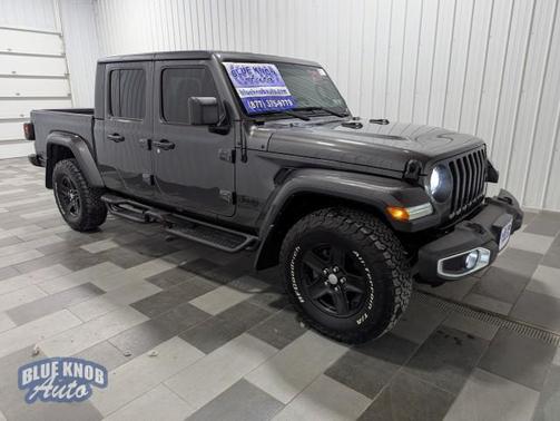 2022 Jeep Gladiator Sport S