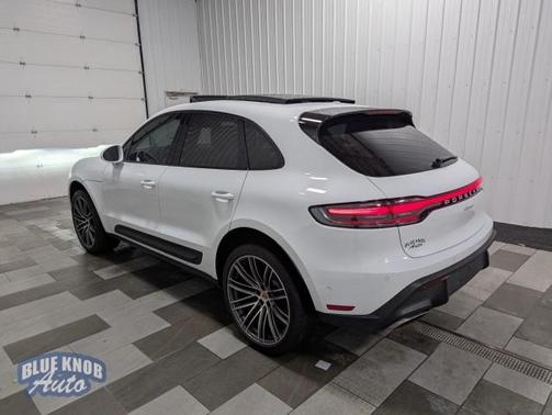 2023 Porsche Macan 