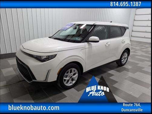 2024 Kia Soul LX