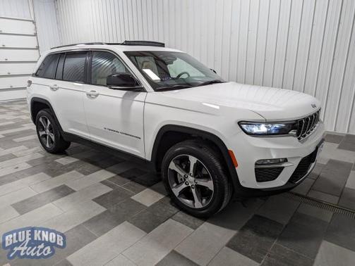 2023 Jeep Grand Cherokee 4xe Base