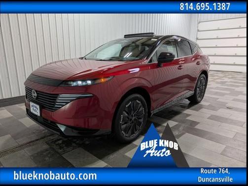 Scarlet Ember Tintcoat/Super Black 2025 Nissan Murano Platinum