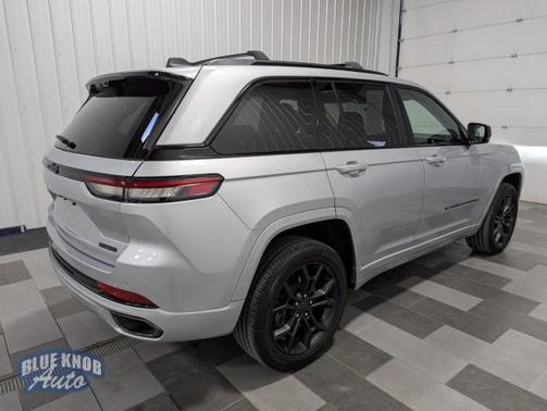 2023 Jeep Grand Cherokee 4xe 30th Anniversary