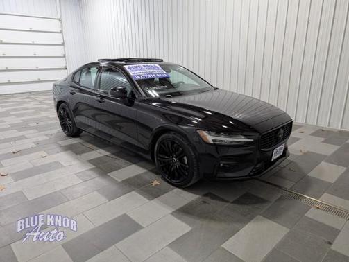 2024 Volvo S60 B5 Plus Black Edition