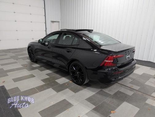 2024 Volvo S60 B5 Plus Black Edition