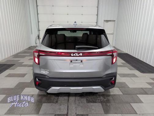 Steel Gray 2026 Kia Seltos LX