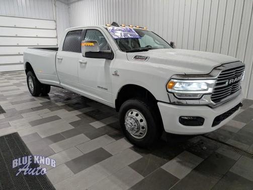 Bright White Clearcoat 2024 RAM 3500 Laramie Crew Cab 4x4 8' Box